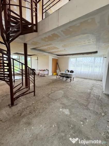 Casa semifinisata cu teren generos 377 mp utili, 5754 - 13