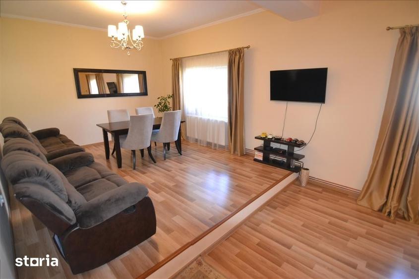 Vanzare casa deosebita, individuala, 7 camere, Central-Harman-Brasov - 1