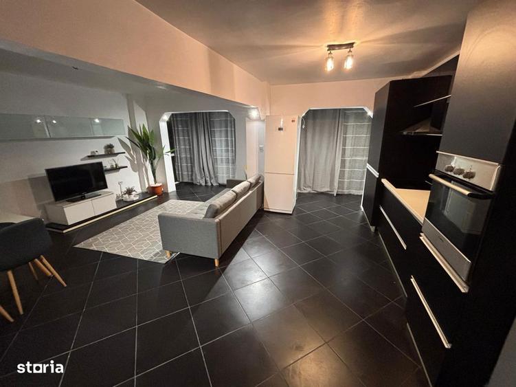 Apartament cu 3 camere decomandat în Găvana