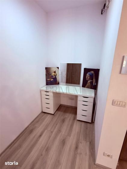 Apartament cu 2 camere semidecomandat în Est