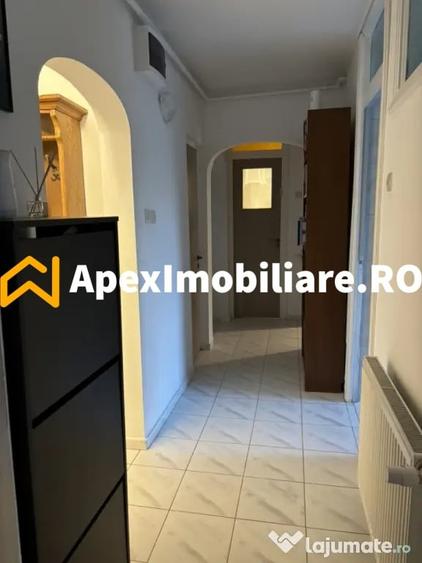 Apartament cu 3 camere decomandat, mobilat în Cotroceni