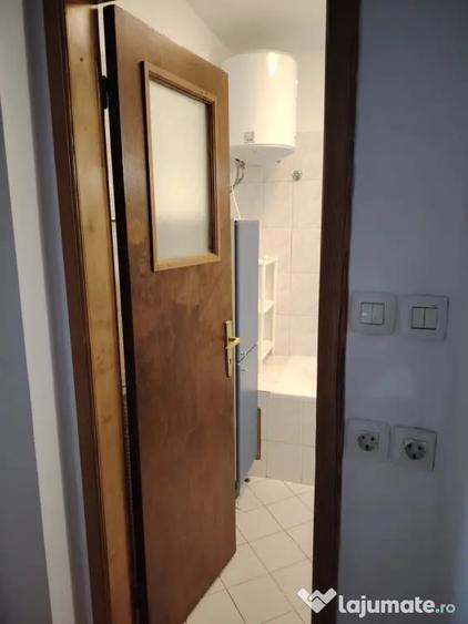 Apartament cu 2 camere semidecomandat în Crângași