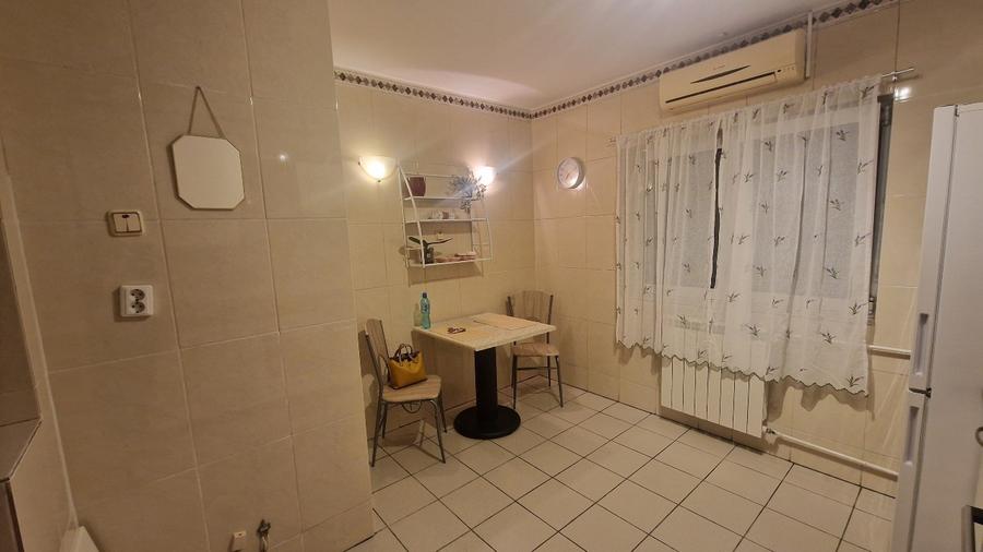 Apartament cu 2 camere decomandat în 13 Septembrie