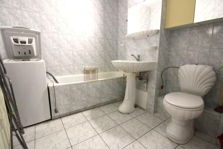 Apartament cu 2 camere decomandat, mobilat în Aradului