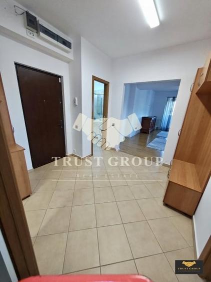 Apartament cu 3 camere decomandat, mobilat în Dacia