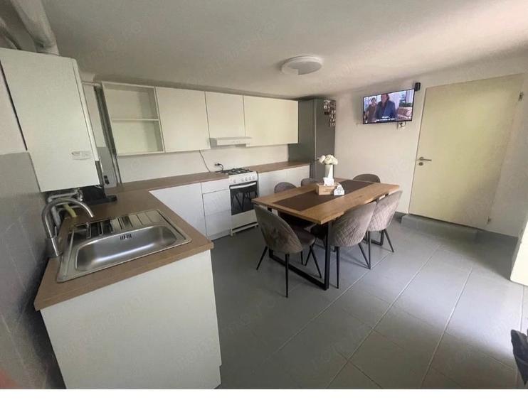 Casă cu 2 camere cu Teren 800 Mp în Fratelia