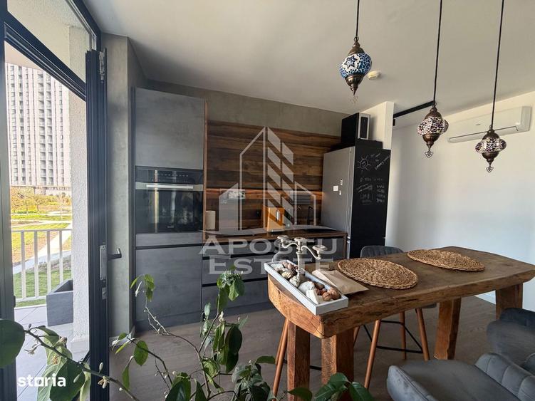 Apartament cu 3 camere, mobilat în Take Ionescu