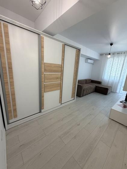 Garsonieră decomandată în Berceni