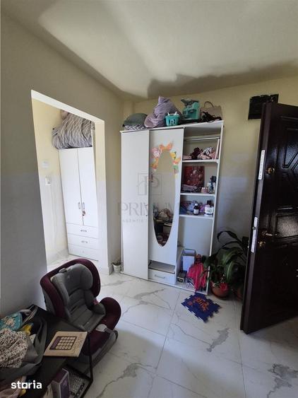 Apartament cu 2 camere decomandat în Lipovei