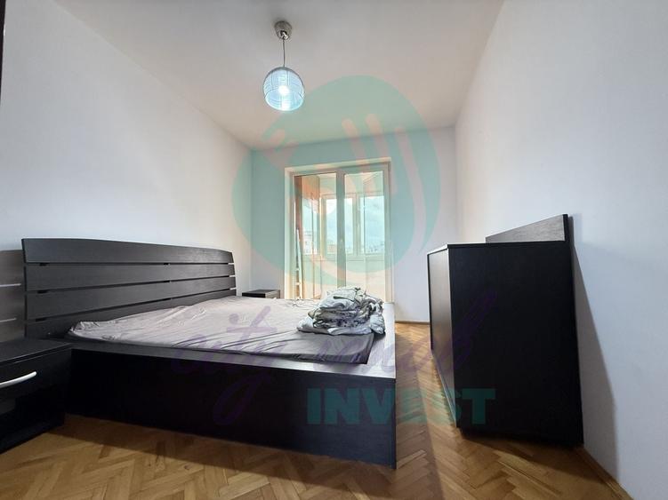 Apartament cu 3 camere semidecomandat în Câmpia Libertății