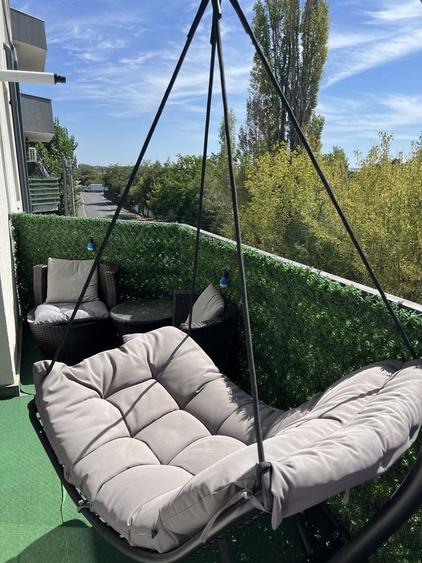Apartament cu 3 camere decomandat în Făcăi