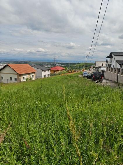 Teren de 700 mp, în Vulcan