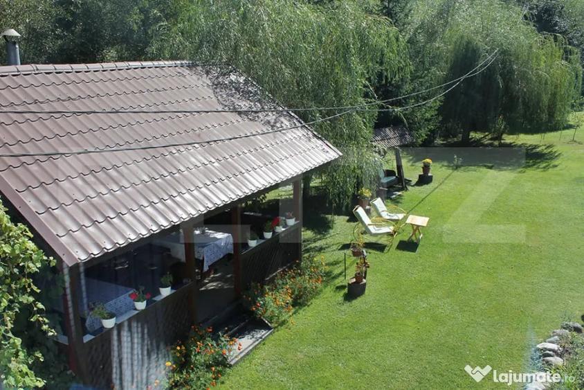 Casă cu 6 camere cu Teren 2734 Mp în Bran