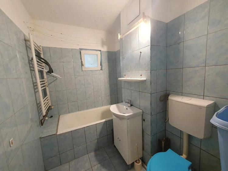 Apartament cu 2 camere semidecomandat în Olimpia-Stadion