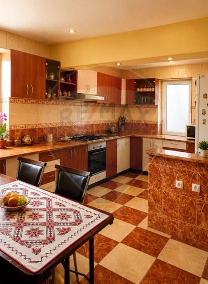 Casă individuală cu 3 camere cu Teren 300 Mp în Mogoșoaia