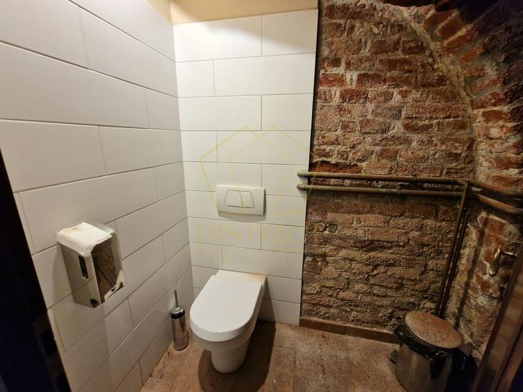 Spațiu comercial, de 400 mp, în Ultracentral