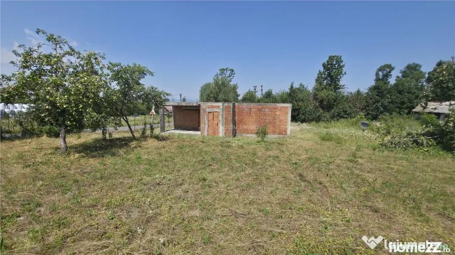 Casă cu 3 camere cu Teren 5314 Mp în Răchitova