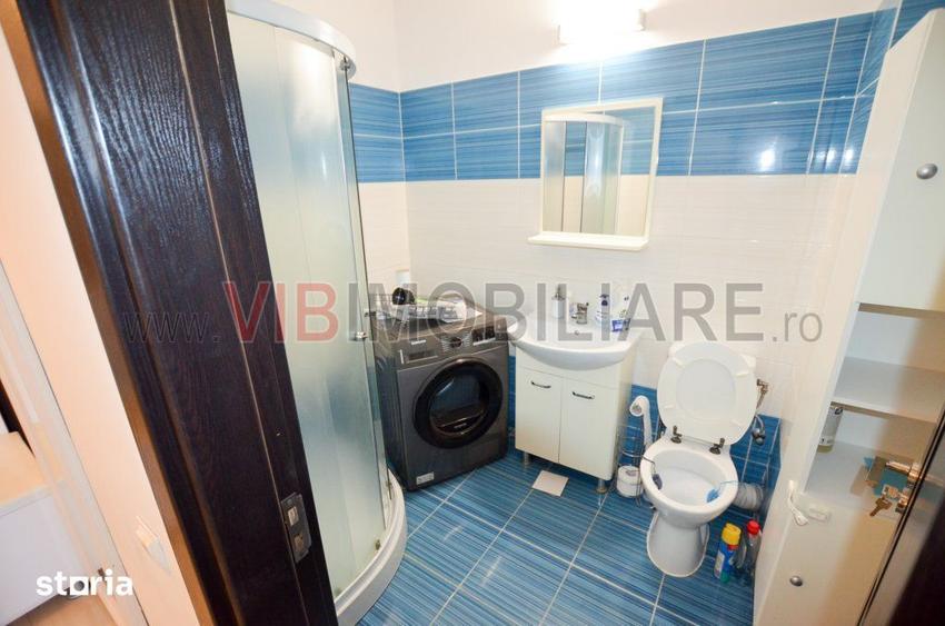 Apartament cu 3 camere decomandat, mobilat în Titan