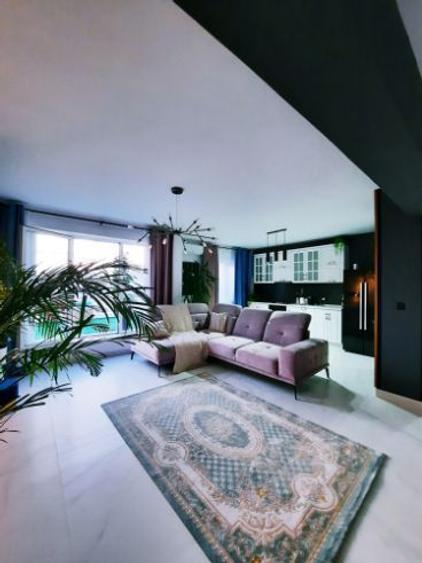 Apartament cu 3 camere decomandat în Tătărași