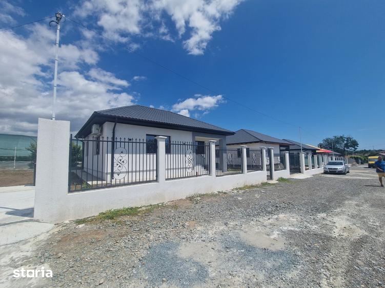 Casă cu 3 camere cu Teren 280 Mp în Lumina