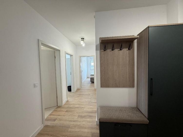 Apartament cu 3 camere în Cetate