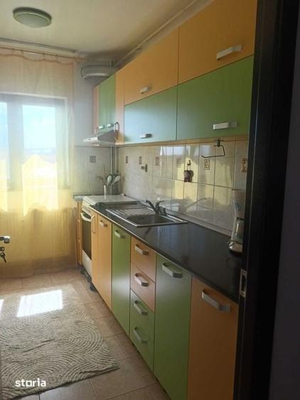 Apartament cu 3 camere decomandat în Vest