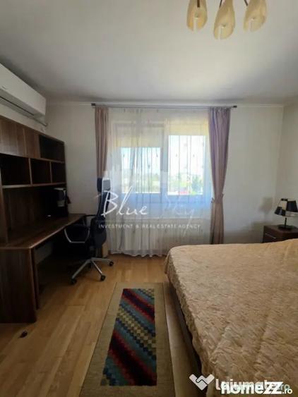 Casă cu 7 camere cu Teren 1642 Mp în Poiana