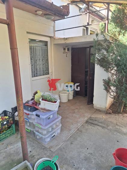 Casă cu 5 camere cu Teren 700 Mp în Fratelia