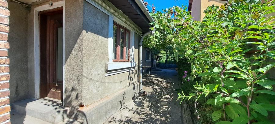 Casă cu 3 camere în Exterior Vest