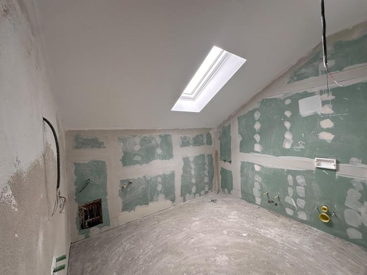 Duplex cu 5 camere cu Canalizare în Moșnița Nouă