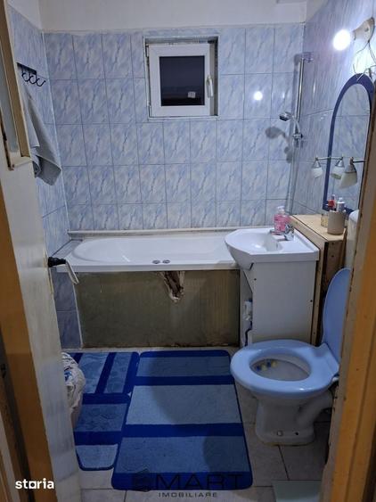 Apartament cu 4 camere decomandat în Feldioara