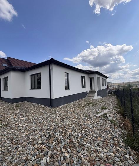 Casă cu 4 camere cu Teren 700 Mp în Centura