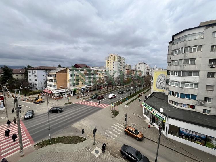 Apartament 2 camere de închiriat, Calea Republicii - 10