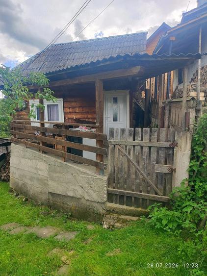 Teren de 900 mp, în Budești