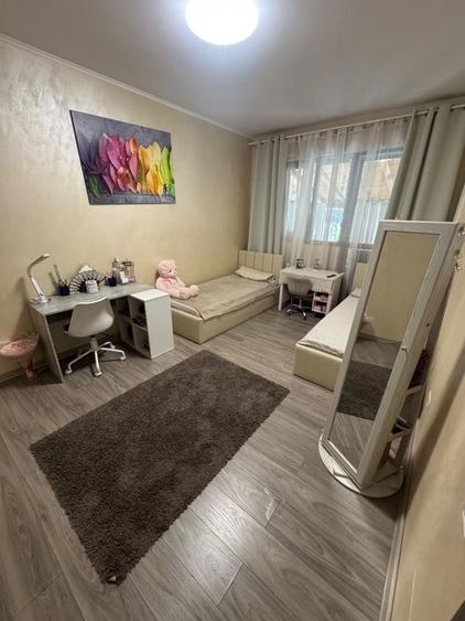 Apartament cu 2 camere decomandat în Dobroești