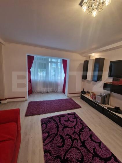 Apartament cu 3 camere decomandat, mobilat în Nord-Est