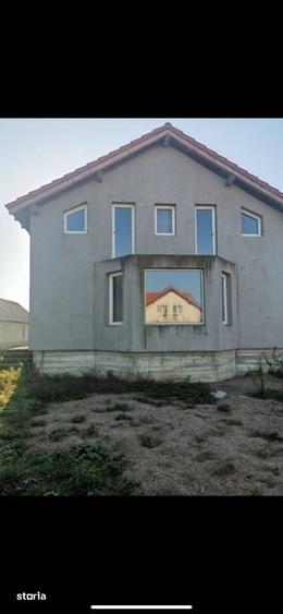 Casă cu 3 camere cu Teren 1000 Mp în Vetiș