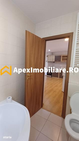 Apartament cu 2 camere decomandat în Victoriei