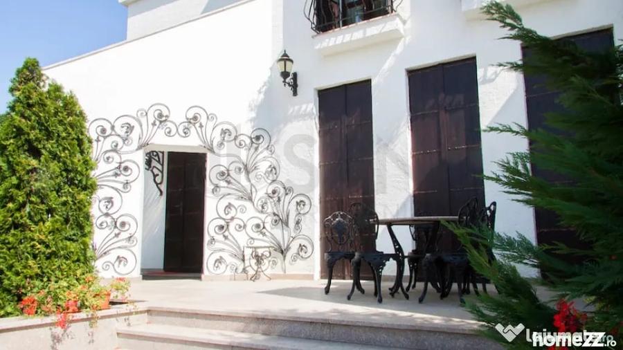 Casă cu 7 camere cu Teren 3200 Mp în Cernica