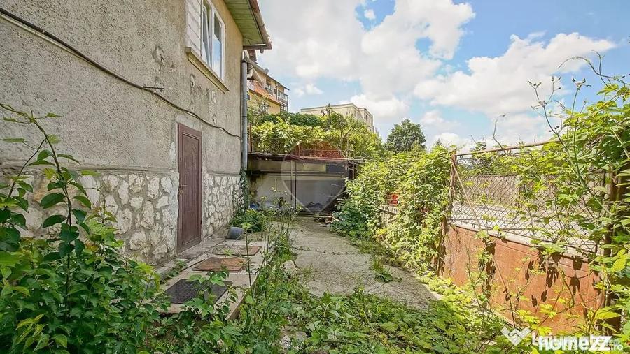 Casă cu 4 camere cu Teren 104 Mp în Centrul Civic