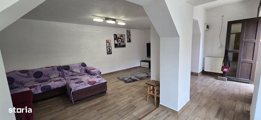 Casă cu 4 camere în Tărtășești