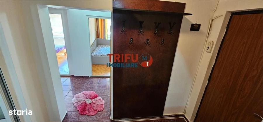 Apartament cu 3 camere decomandat în Tolstoi