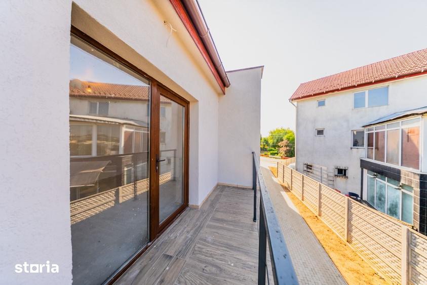 Casă cu 4 camere cu Teren 220 Mp în Intim