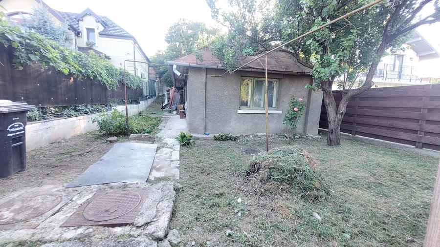 Teren Construcții intravilan de 267 mp, în Târgu Cucu