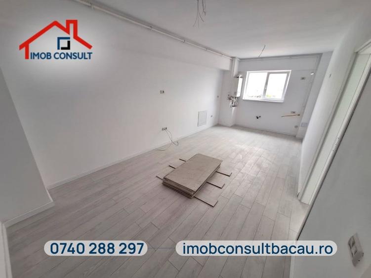 Apartament cu 2 camere semidecomandat în Energiei