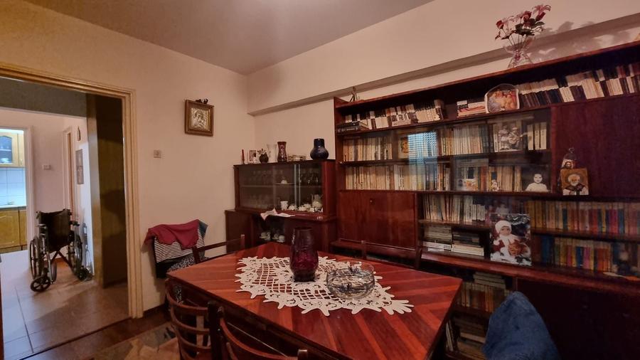 Apartament cu 3 camere decomandat, mobilat în Drumul Taberei