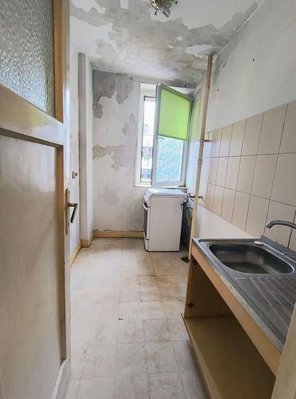 Apartament cu 2 camere semidecomandat în Gara de Nord