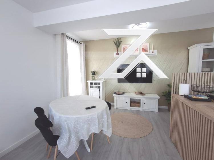 Apartament cu 3 camere decomandat, mobilat în Calea București