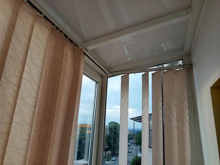 Apartament cu 2 camere nedecomandat, mobilat în Ultracentral