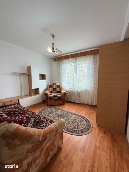 Apartament cu 3 camere în Unirii